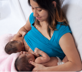 Posiciones Para Amamantar La Leche Materna Cada Onza Cuenta